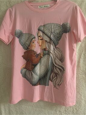 Pink Women's Graphic Mom & Baby Knit Short Sleeve Tee